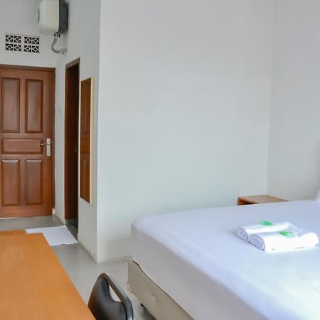 Bumi Ciboled Mitra Reddoorz Near Gerbang Tol Pamulihan Jatinangor Zewnętrze zdjęcie