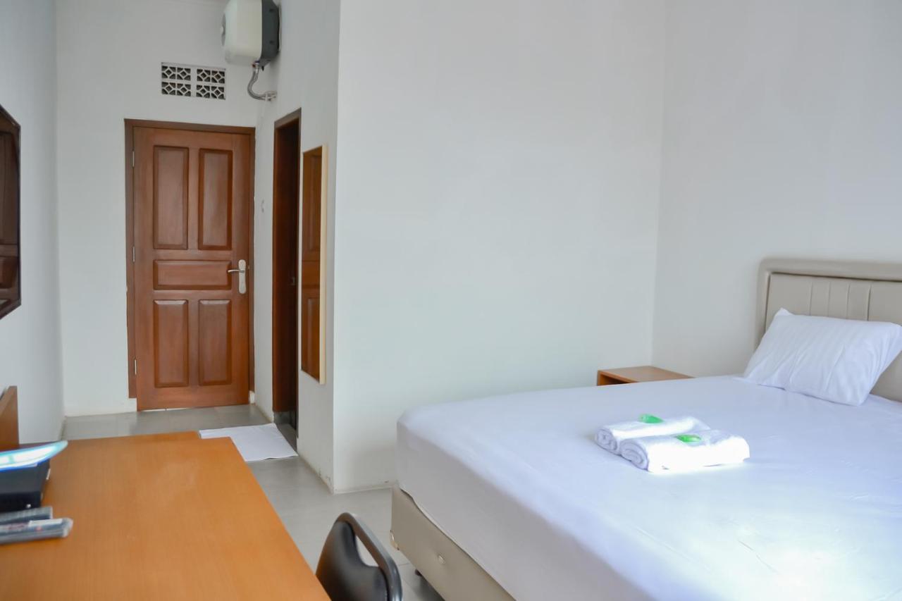 Bumi Ciboled Mitra Reddoorz Near Gerbang Tol Pamulihan Jatinangor Zewnętrze zdjęcie
